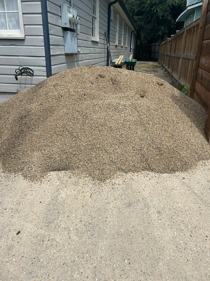 Bulk 3/8 inch river gravel pea gravel delivered by the ton on the Mississippi Gulf Coast