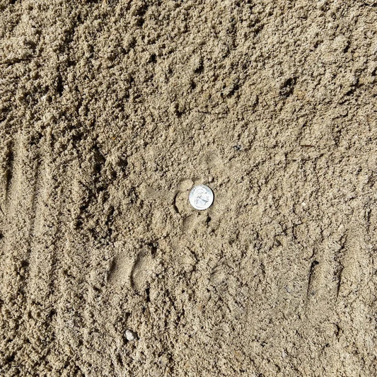River sand for leveling, fill, and grading